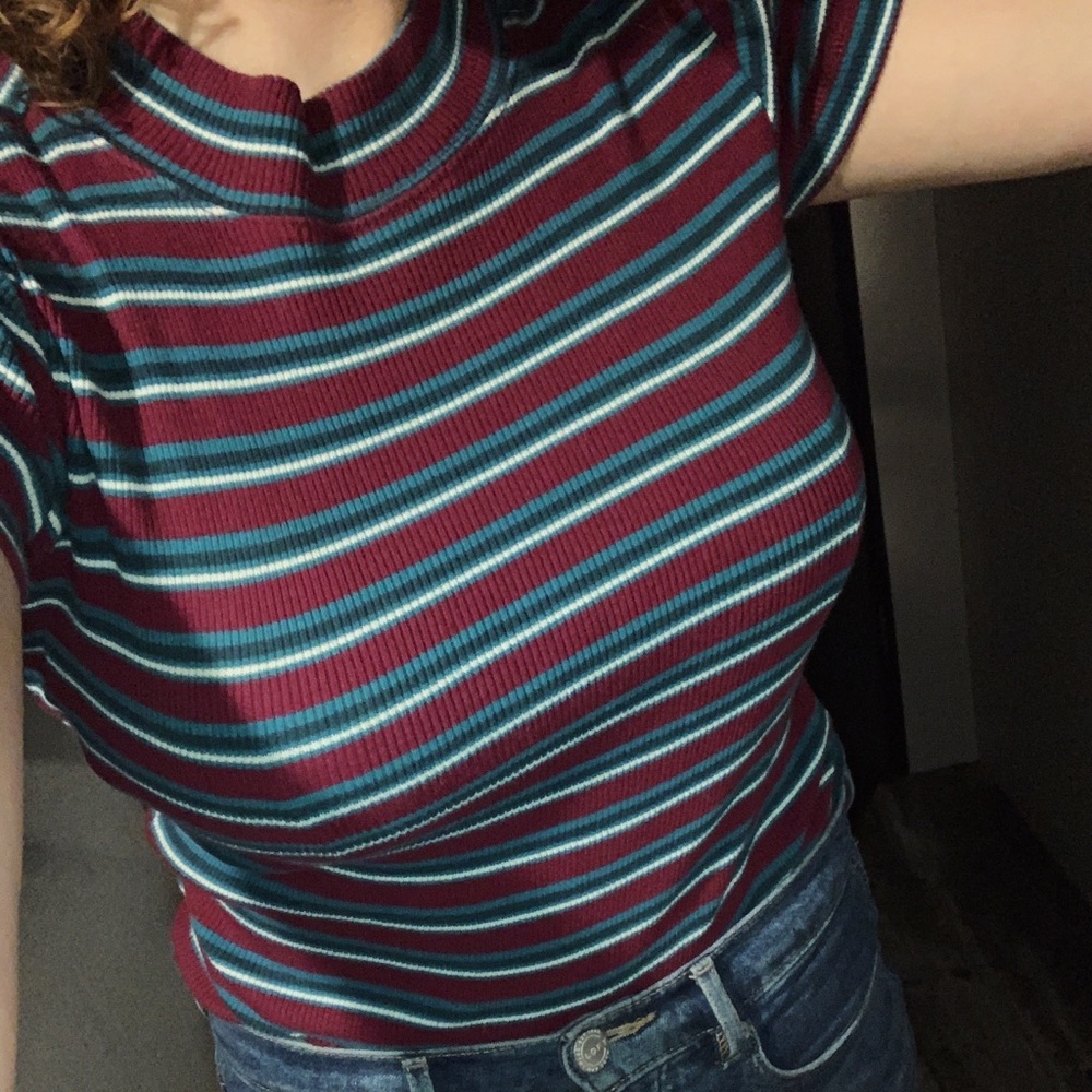 Calvin Klein Fitted Mockneck Tee Size Medium